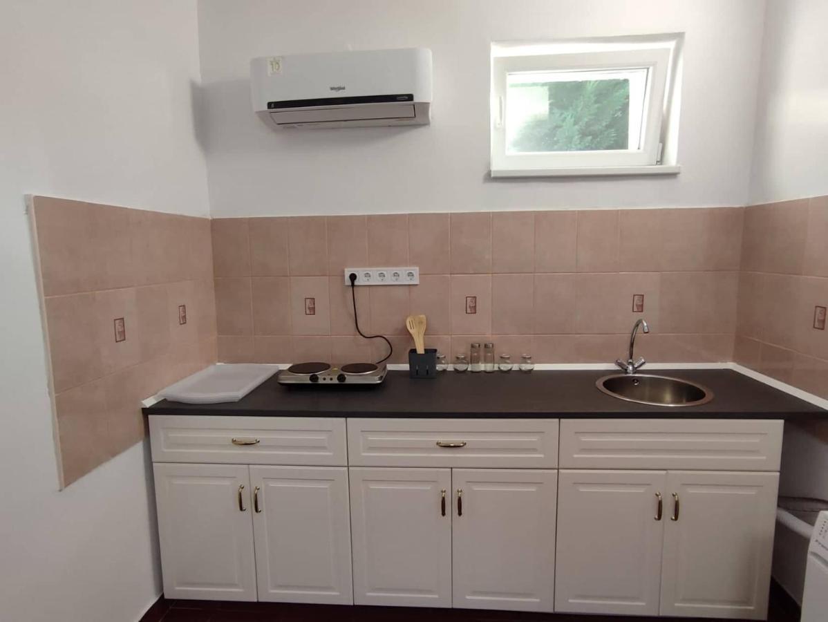 Rakos-Patak Family House Hotel Budapest Ngoại thất bức ảnh