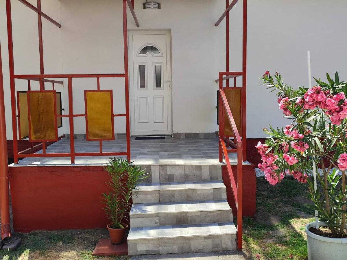 Rakos-Patak Family House Hotel Budapest Ngoại thất bức ảnh