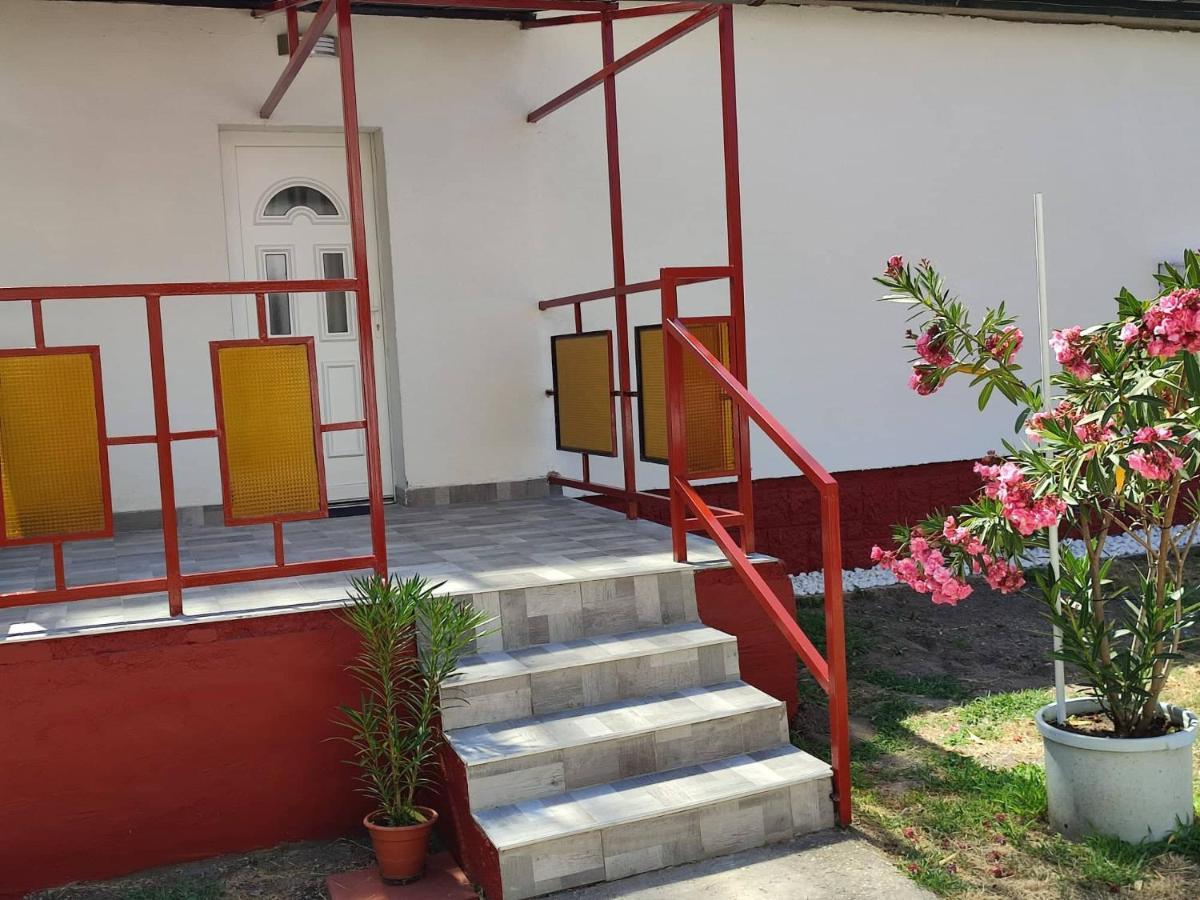 Rakos-Patak Family House Hotel Budapest Ngoại thất bức ảnh